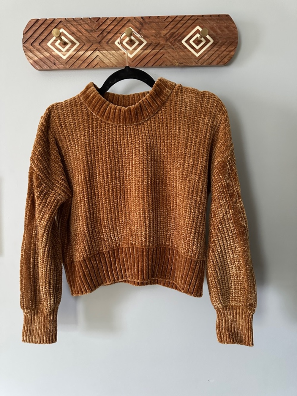 Pink Rose Chunky Cropped Turtleneck Sweater in Burnt Orange